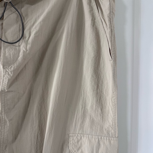 Old Navy Women's Maxi Skirt in Beige - Picture 6 of 9